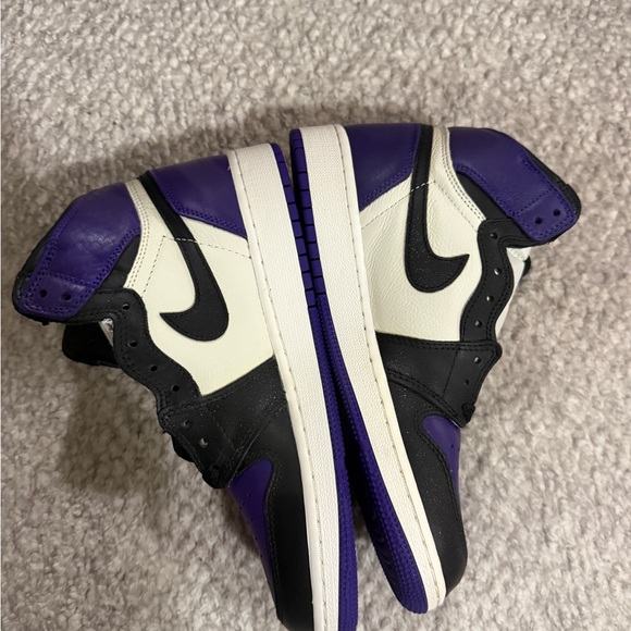 Nike Air Jordan 1 Retro OG Court Purple High-Top Sneakers 6.5Y